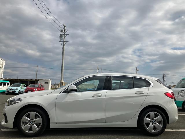 1シリーズ 118i プレイ ACC ワイヤレスチャージング 電動トランク ドラレコ(12枚目)