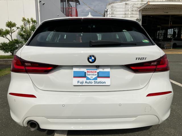 1シリーズ 118i プレイ ACC ワイヤレスチャージング 電動トランク ドラレコ(13枚目)