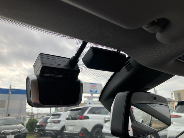 1シリーズ 118i プレイ ACC ワイヤレスチャージング 電動トランク ドラレコ(41枚目)