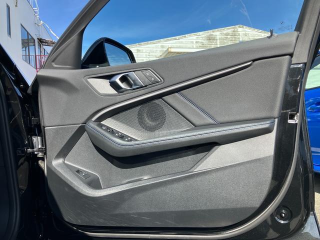 1シリーズ 118d Mスポーツ ヘッドアップディスプレイ ハーフレザー電動シート ワイヤレスチャージ アダプティブクルーズコントロール(44枚目)