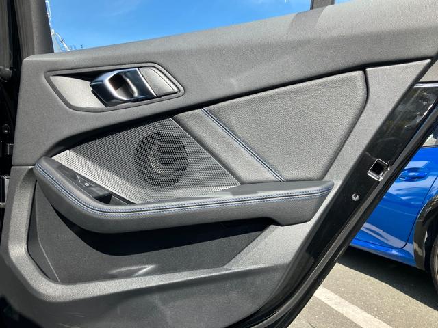 1シリーズ 118d Mスポーツ ヘッドアップディスプレイ ハーフレザー電動シート ワイヤレスチャージ アダプティブクルーズコントロール(45枚目)