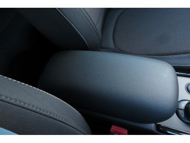 クーパーD クラブマン ワンオーナー 禁煙車 純正ナビ ACC Bluetooth接続 バックカメラ バックソナー USB端子 音楽ライブラリ ライトPkg コンフォートアクセス MINIエキサイトメントPkg LEDライト(41枚目)