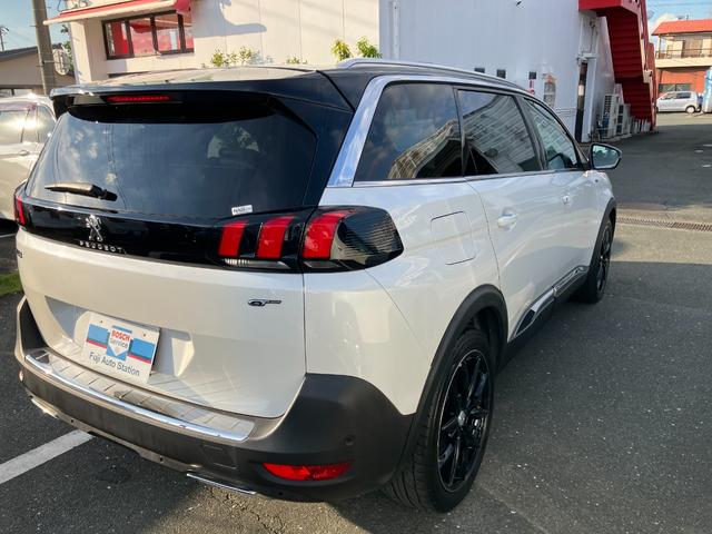 5008 GT ブルーHDi 純正ナビゲーション フルセグTV 社外19インチアルミ パノラマルーフ ドラレコ ETC 純正アルミ有 車検9年7月 タイヤ4本交換 BTオーディオ パワーリアゲート 衝突被害軽減ブレーキバックカメラ(6枚目)