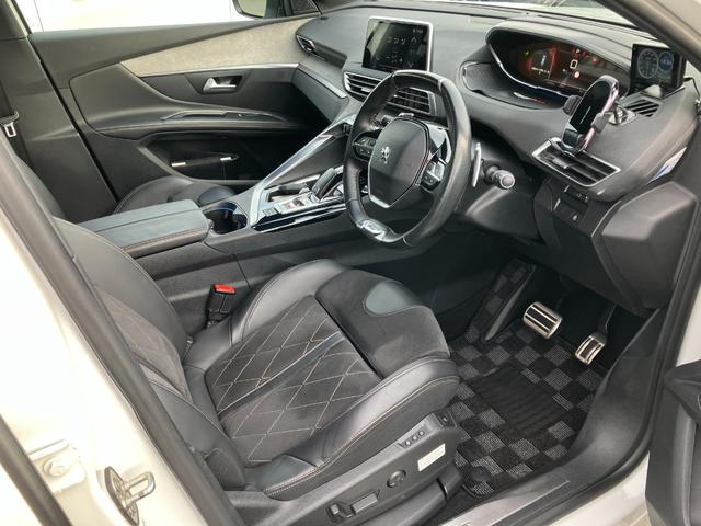 5008 GT ブルーHDi 純正ナビゲーション フルセグTV 社外19インチアルミ パノラマルーフ ドラレコ ETC 純正アルミ有 車検9年7月 タイヤ4本交換 BTオーディオ パワーリアゲート 衝突被害軽減ブレーキバックカメラ(16枚目)