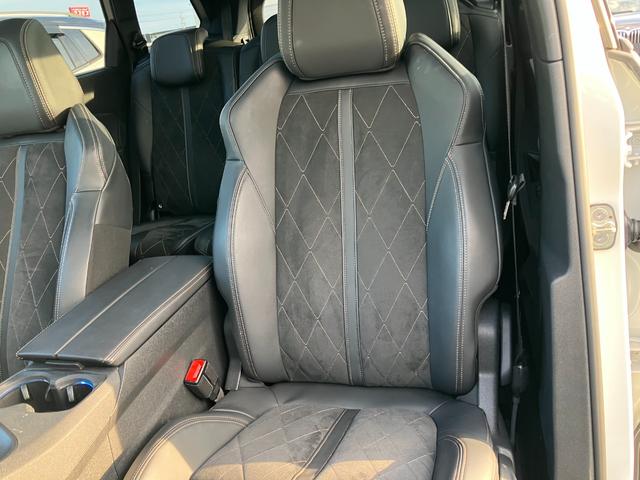 5008 GT ブルーHDi 純正ナビゲーション フルセグTV 社外19インチアルミ パノラマルーフ ドラレコ ETC 純正アルミ有 車検9年7月 タイヤ4本交換 BTオーディオ パワーリアゲート 衝突被害軽減ブレーキバックカメラ(21枚目)