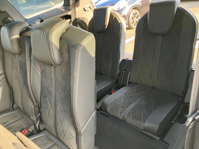 5008 GT ブルーHDi 純正ナビゲーション フルセグTV 社外19インチアルミ パノラマルーフ ドラレコ ETC 純正アルミ有 車検9年7月 タイヤ4本交換 BTオーディオ パワーリアゲート 衝突被害軽減ブレーキバックカメラ(23枚目)