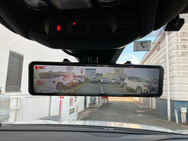 5008 GT ブルーHDi 純正ナビゲーション フルセグTV 社外19インチアルミ パノラマルーフ ドラレコ ETC 純正アルミ有 車検9年7月 タイヤ4本交換 BTオーディオ パワーリアゲート 衝突被害軽減ブレーキバックカメラ(33枚目)