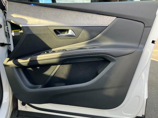 5008 GT ブルーHDi 純正ナビゲーション フルセグTV 社外19インチアルミ パノラマルーフ ドラレコ ETC 純正アルミ有 車検9年7月 タイヤ4本交換 BTオーディオ パワーリアゲート 衝突被害軽減ブレーキバックカメラ(59枚目)