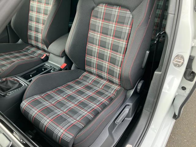 ゴルフGTI ベースグレード アクティブクルーズコントロール メモリーナビ 地デジTV ドライブレコーダー ETC DCC(15枚目)