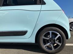 ����ߥۥ�����Ǥ�������������ۥ���������夷�������⥵���ڥ󥷥���겼����ʬ�ν��̤��ڤ��ʤ뤳�Ȥˤ�äơ�ϩ���ɽ����θ���䡢�ڲ��ʥϥ�ɥ�󥰤��δ��Ǥ��ޤ��� 3