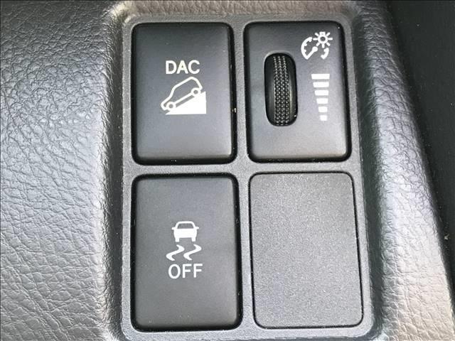 240S 純正ナビ地デジ バックカメラ キセノン ETC ヘッドライトレベライザー 横滑り防止 DAC スマートキー(11枚目)