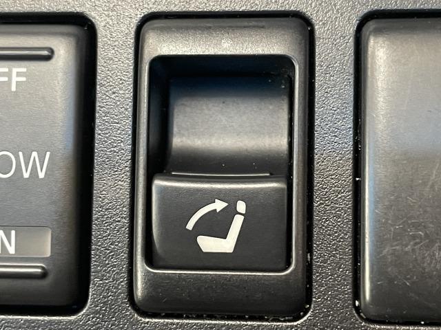 370GT OBDチェック済み 禁煙車 純正ナビ バックカメラ パワーシート HIDヘッドライト オートエアコン オートエアコン パワーウィンドウ ステアリングリモコン サイドカメラ BOSEプレミアム(44枚目)