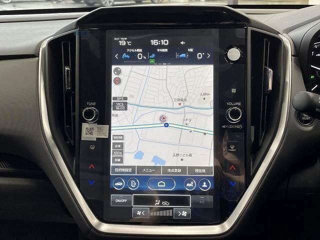 リミテッド　登録済み未使用　ルーフレール　サンルーフ　純正ナビ　アイサイト　全方位カメラ　レーダークルーズコントロール　オートハイビーム　ステアリングヒーター　クリアランスソナー　シートヒーター　フォグランプ(3枚目)