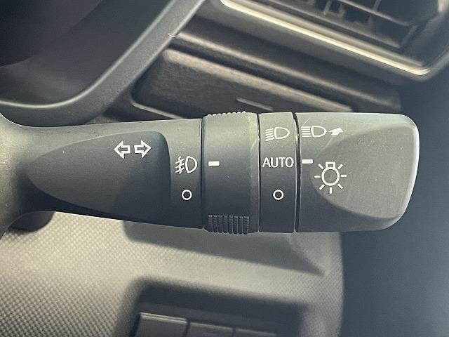 Z OBDチェック済み 禁煙車 9型ナビ 全方位カメラ 衝突軽減ブレーキ LEDヘッド レーダークルーズコントロール クリアランスソナー フォグランプ オートエアコン オートハイビーム フォグ(47枚目)