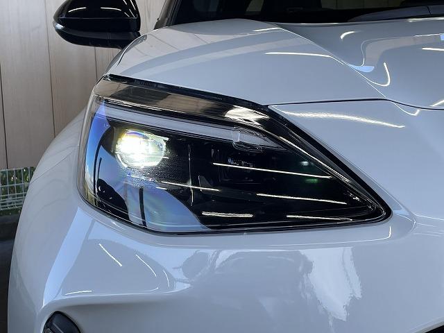 ハイブリッド GRスポーツ 登録済未使用車 8型ディスプレイ 全周囲カメラ ブラインドスポットモニター 18インチAW 専用スポーティシート レーダークルコン プリクラッシュセーフティ LEDヘッドライト 電動パワーステアリング(52枚目)