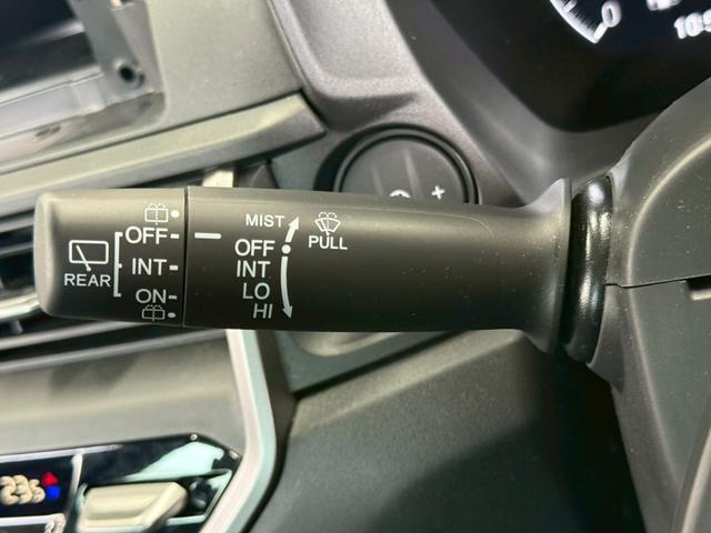 WR-V Z 未使用/レーダークルーズコントロール/LEDヘッド/スマートキー/クリアランスソナー/USB接続/オートエアコン/オートライト/パワーウインドウ/電子サイドブレーキ/パドルシフト(39枚目)