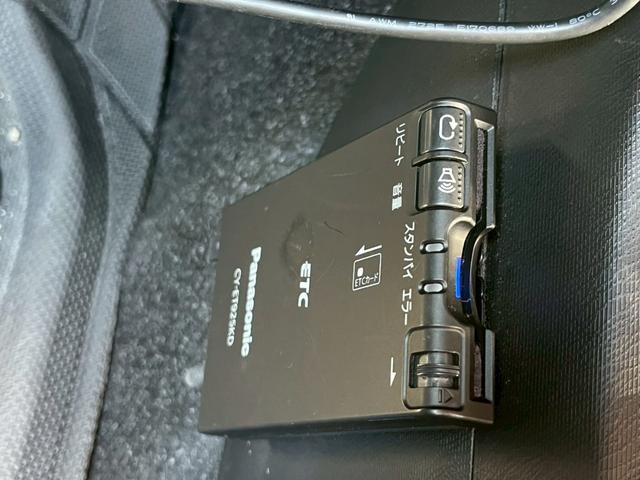 アクア S ナビ/バックカメラ/スマートキー/LEDヘッド/オートハイビーム/オートエアコン/衝突軽減ブレーキ/レーン逸脱警告/電動格納ミラー/オートライト/パワーウインドウ/ETC/クリアランスソナー(54枚目)