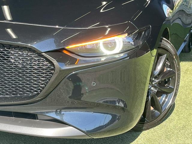 ＭＡＺＤＡ３ファストバック １５Ｓ　レトロスポーツエディション　１０型ナビ／全周囲カメラ／ブラウンハーフレザー／シートヒーター／ステアリングヒーター／ＢＯＳＥサウンドシステム／ＢＳＭ／クリアランスソナー／レーダークルーズコントロール／ワイヤレス充電／ＥＴＣ（22枚目）