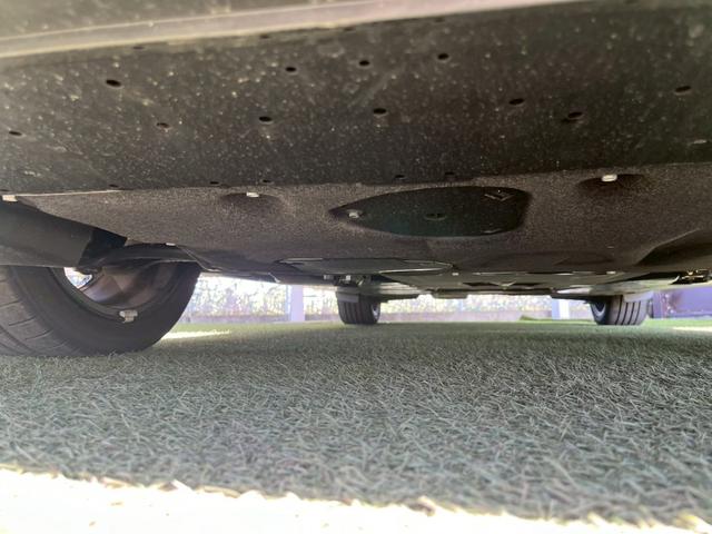 ＭＡＺＤＡ３ファストバック １５Ｓ　レトロスポーツエディション　１０型ナビ／全周囲カメラ／ブラウンハーフレザー／シートヒーター／ステアリングヒーター／ＢＯＳＥサウンドシステム／ＢＳＭ／クリアランスソナー／レーダークルーズコントロール／ワイヤレス充電／ＥＴＣ（77枚目）