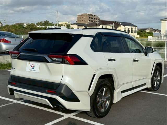 RAV4 G 純正ナビキット/TRDエアロ/全周囲カメラ/パワーバックドア/シートヒーター/ステアリングヒーター/レーダークルーズコントロール/オートハイビーム/シートメモリー/ブラインドスポットモニター/ETC(17枚目)