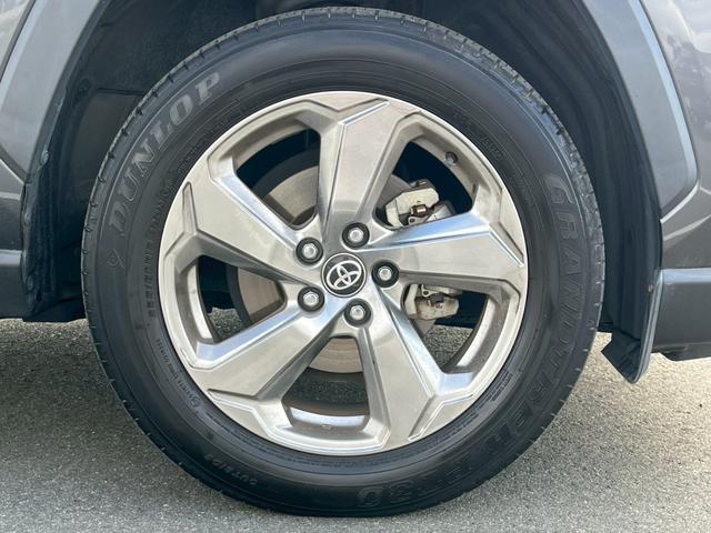 RAV4 ハイブリッドG 9型ナビ/レーダークルーズコントロール/パワーバックドア/シートヒーター/ステアリングヒーター/ブラインドスポットモニター/クリアランスソナー/シートメモリー/オートハイビーム/オートエアコン/ETC(28枚目)
