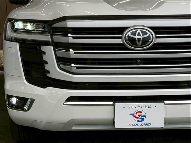 TOYOTA LAND CRUISER ZX