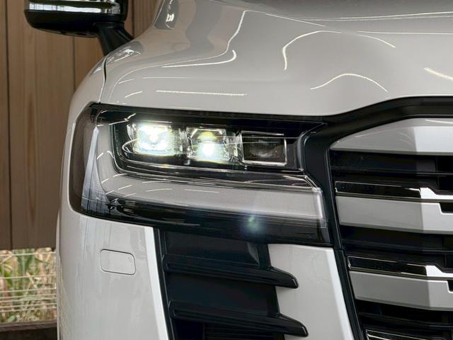 TOYOTA LAND CRUISER ZX