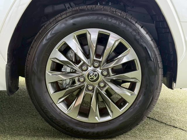 TOYOTA LAND CRUISER ZX