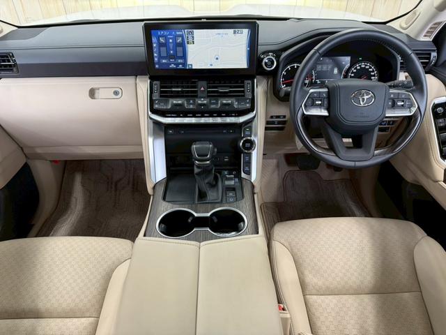 TOYOTA LAND CRUISER ZX