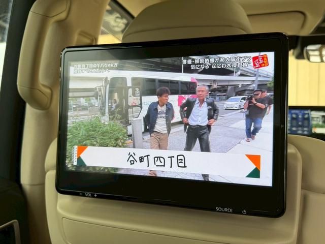 TOYOTA LAND CRUISER ZX