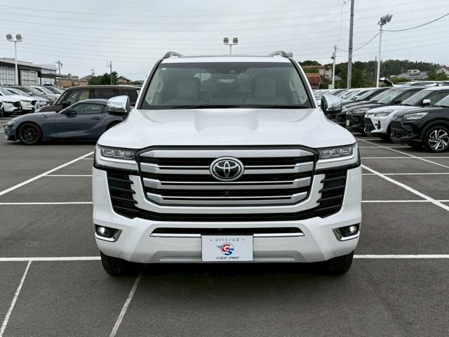 TOYOTA LAND CRUISER ZX