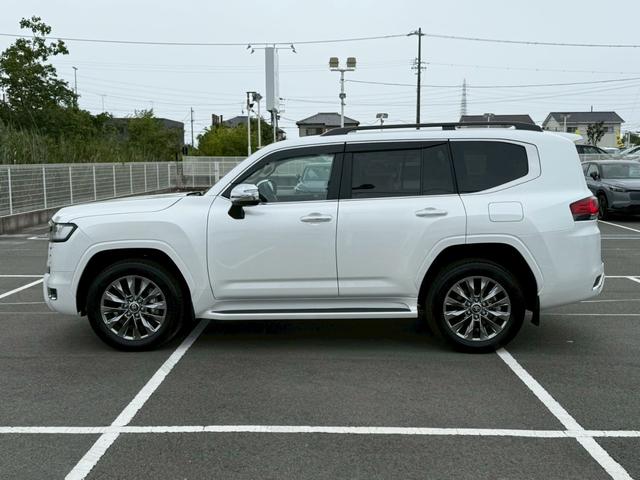 TOYOTA LAND CRUISER ZX