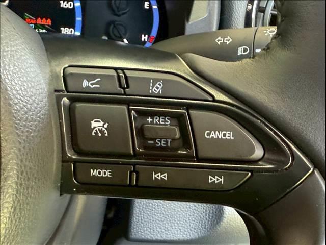 TOYOTA YARIS CROSS HYBRID Z ADVENTURE