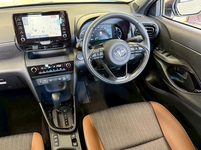 TOYOTA YARIS CROSS HYBRID Z ADVENTURE