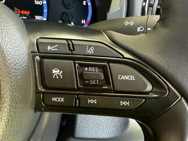 TOYOTA YARIS CROSS HYBRID Z ADVENTURE