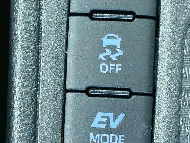 TOYOTA YARIS CROSS HYBRID Z ADVENTURE