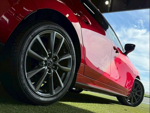 ＭＡＺＤＡ３ファストバック ２０Ｓ　Ｌパッケージ　１０型ナビ／ブラウンレザー／シートヒーター／ステアリングヒーター／レーダークルーズコントロール／ヘッドアップディスプレイ／ブラインドスポットモニター／クリアランスソナー／シートメモリー／ＥＴＣ（19枚目）