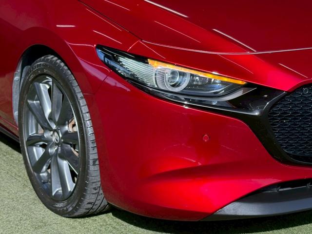 ＭＡＺＤＡ３ファストバック ２０Ｓ　Ｌパッケージ　１０型ナビ／ブラウンレザー／シートヒーター／ステアリングヒーター／レーダークルーズコントロール／ヘッドアップディスプレイ／ブラインドスポットモニター／クリアランスソナー／シートメモリー／ＥＴＣ（21枚目）
