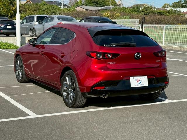 ＭＡＺＤＡ３ファストバック ２０Ｓ　Ｌパッケージ　１０型ナビ／ブラウンレザー／シートヒーター／ステアリングヒーター／レーダークルーズコントロール／ヘッドアップディスプレイ／ブラインドスポットモニター／クリアランスソナー／シートメモリー／ＥＴＣ（66枚目）