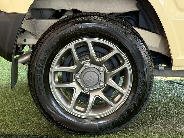 ジムニー XC 8型ナビ/クルーズコントロール/バックカメラ/LEDヘッド/衝突軽減ブレーキ/レーン逸脱警告/シートヒーター/ヘッドライトウォッシャー/ヒーテッドドアミラー/スマートキー/電動格納ミラー(26枚目)