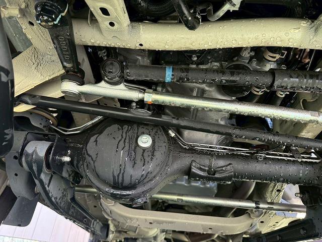ジムニー XC 8型ナビ/クルーズコントロール/バックカメラ/LEDヘッド/衝突軽減ブレーキ/レーン逸脱警告/シートヒーター/ヘッドライトウォッシャー/ヒーテッドドアミラー/スマートキー/電動格納ミラー(63枚目)