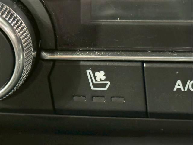 CX-5 XD エクスクルーシブモード 10型ナビ/全周囲カメラ/BOSE/シートヒーター/シートクーラー/ステアリングヒーター/ヘッドアップディスプレイ/ブラインドスポットモニター/パワーバックドア/クリアランスソナー/ワイヤレス充電(10枚目)