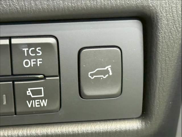 CX-5 XD エクスクルーシブモード 10型ナビ/全周囲カメラ/BOSE/シートヒーター/シートクーラー/ステアリングヒーター/ヘッドアップディスプレイ/ブラインドスポットモニター/パワーバックドア/クリアランスソナー/ワイヤレス充電(12枚目)