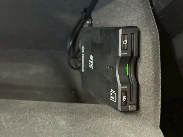 CX-5 XD エクスクルーシブモード 10型ナビ/全周囲カメラ/BOSE/シートヒーター/シートクーラー/ステアリングヒーター/ヘッドアップディスプレイ/ブラインドスポットモニター/パワーバックドア/クリアランスソナー/ワイヤレス充電(48枚目)