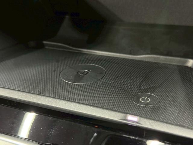 CX-5 XD エクスクルーシブモード 10型ナビ/全周囲カメラ/BOSE/シートヒーター/シートクーラー/ステアリングヒーター/ヘッドアップディスプレイ/ブラインドスポットモニター/パワーバックドア/クリアランスソナー/ワイヤレス充電(52枚目)