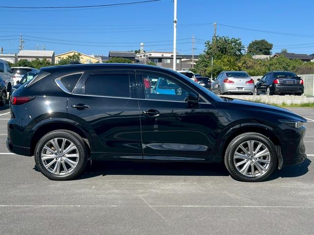 CX-5 XD エクスクルーシブモード 10型ナビ/全周囲カメラ/BOSE/シートヒーター/シートクーラー/ステアリングヒーター/ヘッドアップディスプレイ/ブラインドスポットモニター/パワーバックドア/クリアランスソナー/ワイヤレス充電(64枚目)