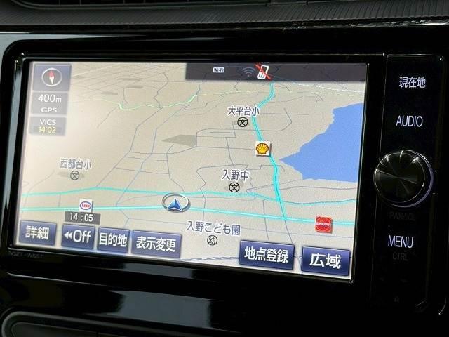 アクア G 純正ナビ/衝突軽減ブレーキ/クルーズコントロール/バックカメラ/レーン逸脱警告/オートハイビーム/スマートキー/パワーウインドウ/オートエアコン/オートライト/電動格納ミラー/横滑り防止(3枚目)