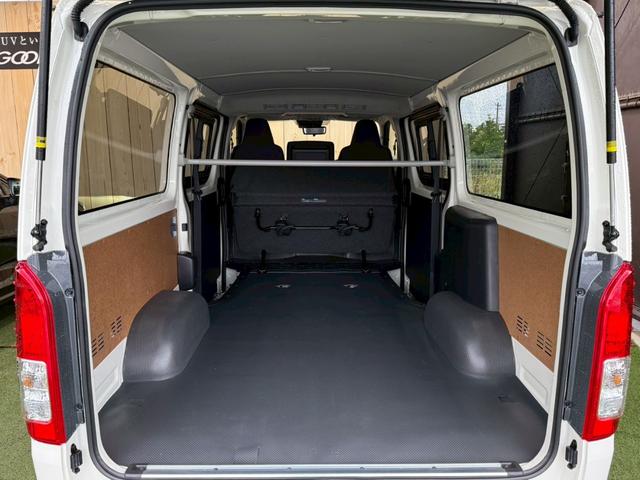 TOYOTA HIACE VAN LONG DX GL PACKAGE