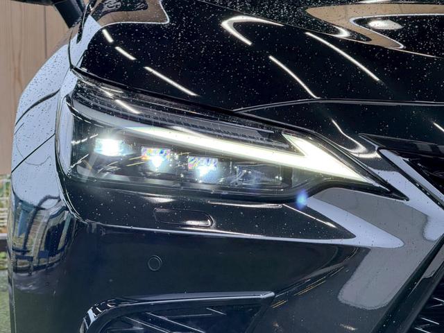 NX NX350h Fスポーツ パノラマルーフ/レッドレザー/AC100V/デジタルインナーミラー/オレンジキャリパー/シートヒーター/シートクーラー/ステアリングヒーター/ヘッドアップディスプレイ/BSM/三眼LED/ETC(22枚目)