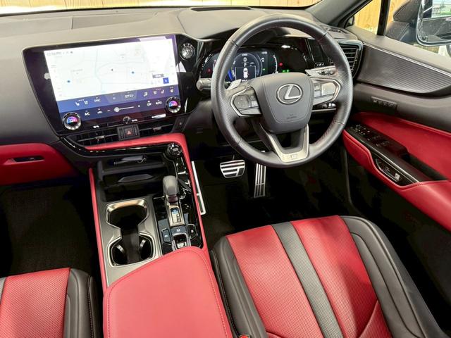NX NX350h Fスポーツ パノラマルーフ/レッドレザー/AC100V/デジタルインナーミラー/オレンジキャリパー/シートヒーター/シートクーラー/ステアリングヒーター/ヘッドアップディスプレイ/BSM/三眼LED/ETC(38枚目)